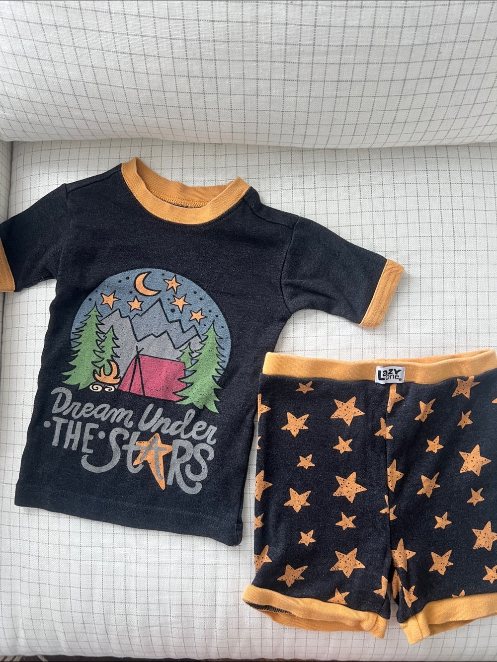 Lazy One Kids 'Dream Under the Stars' Black & Yellow Pajama Set 3T
